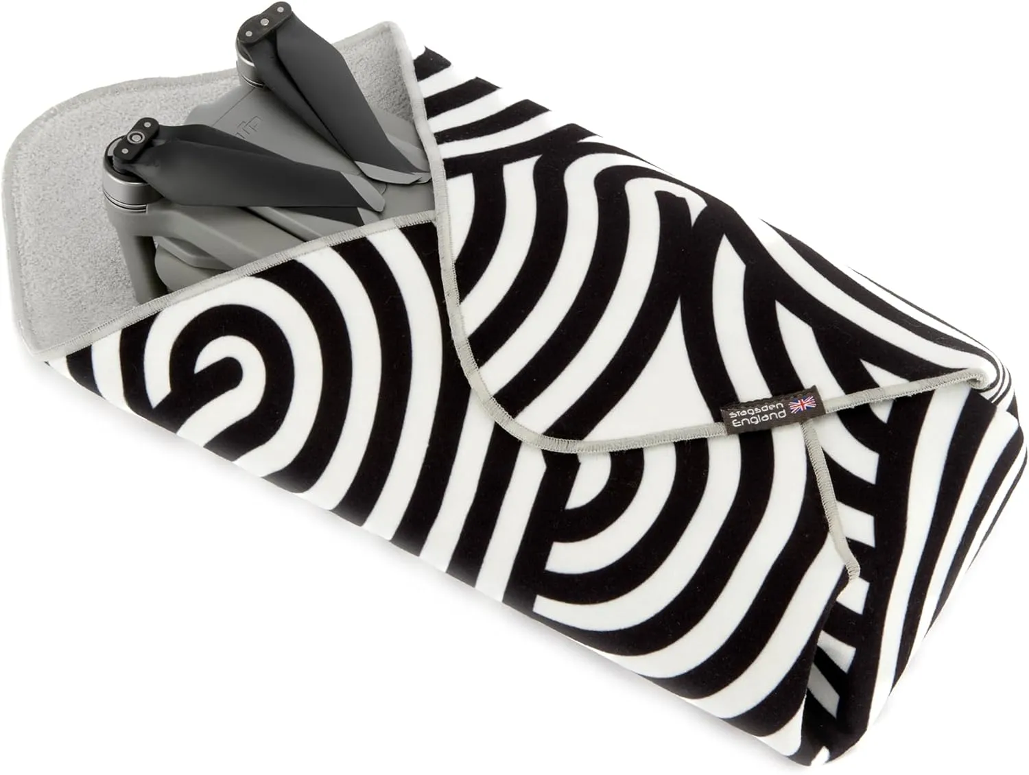 3 Legged Thing Wrapz- Protective, self-Adhesive, re-usable, Water-Resistant, Lightweight Cloth wrap for Camera Lens Laptop Smartphone Tablet Gaming Consoles Binoculars Electronics (WRAPZ-SWIRL-PACK)