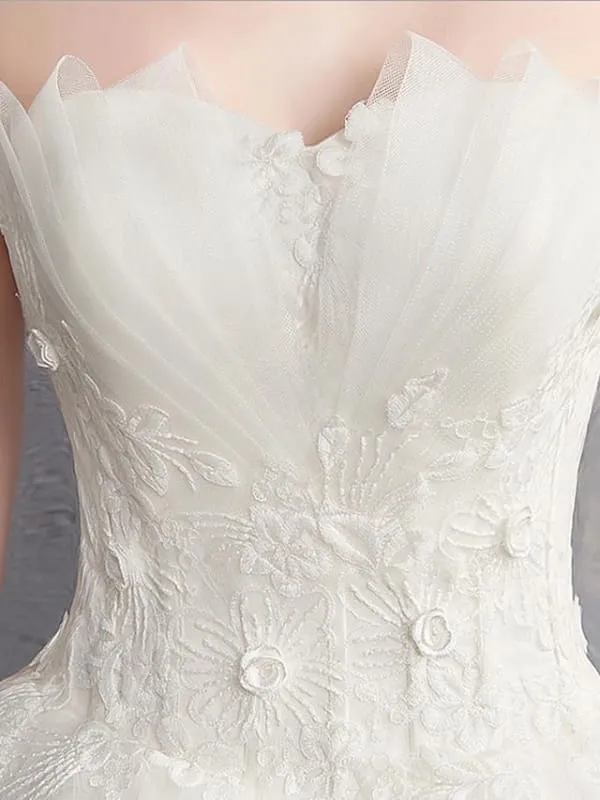 A-Line Wedding Dresses Strapless Floor Length Tulle Regular Straps