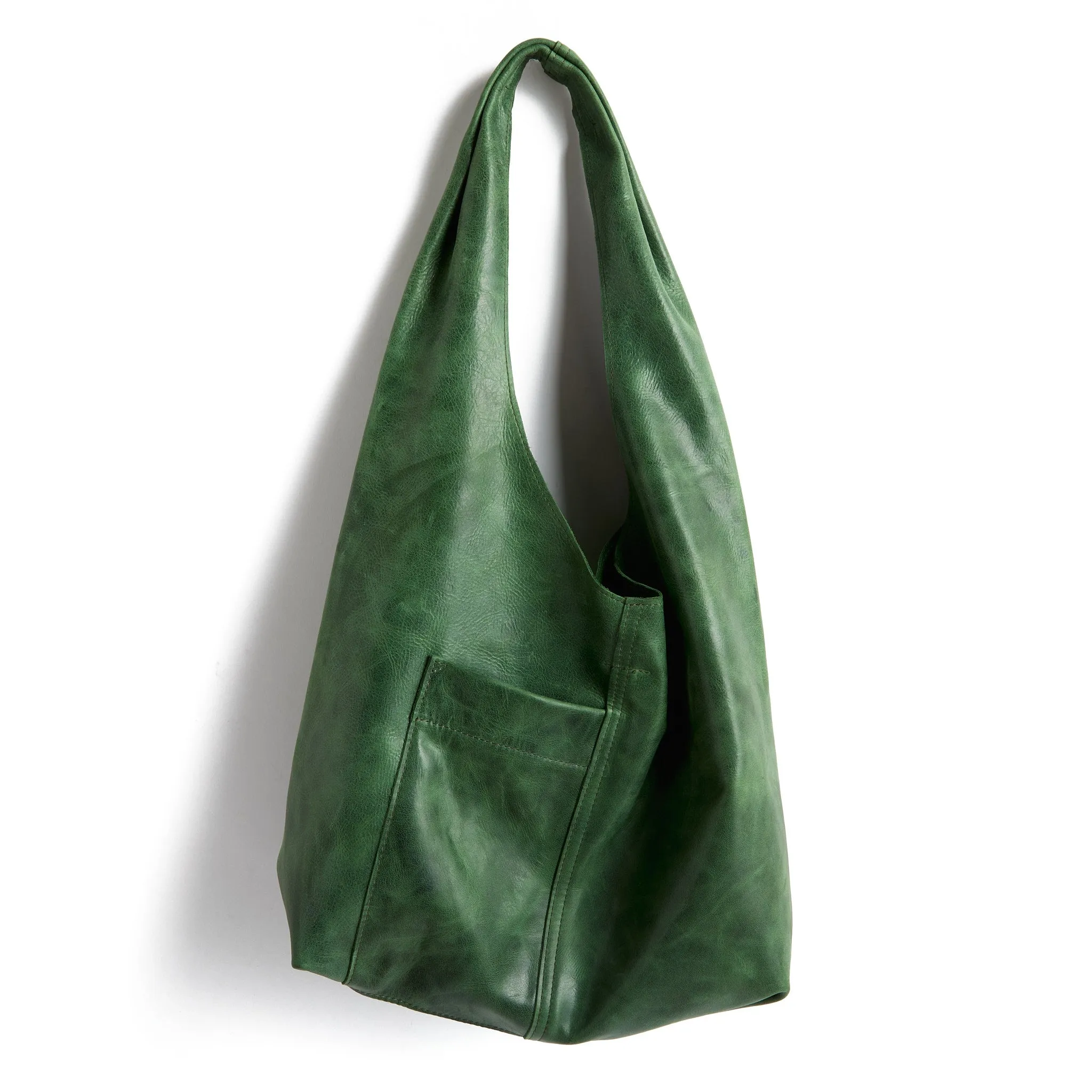 candid sling | outer pockets | large