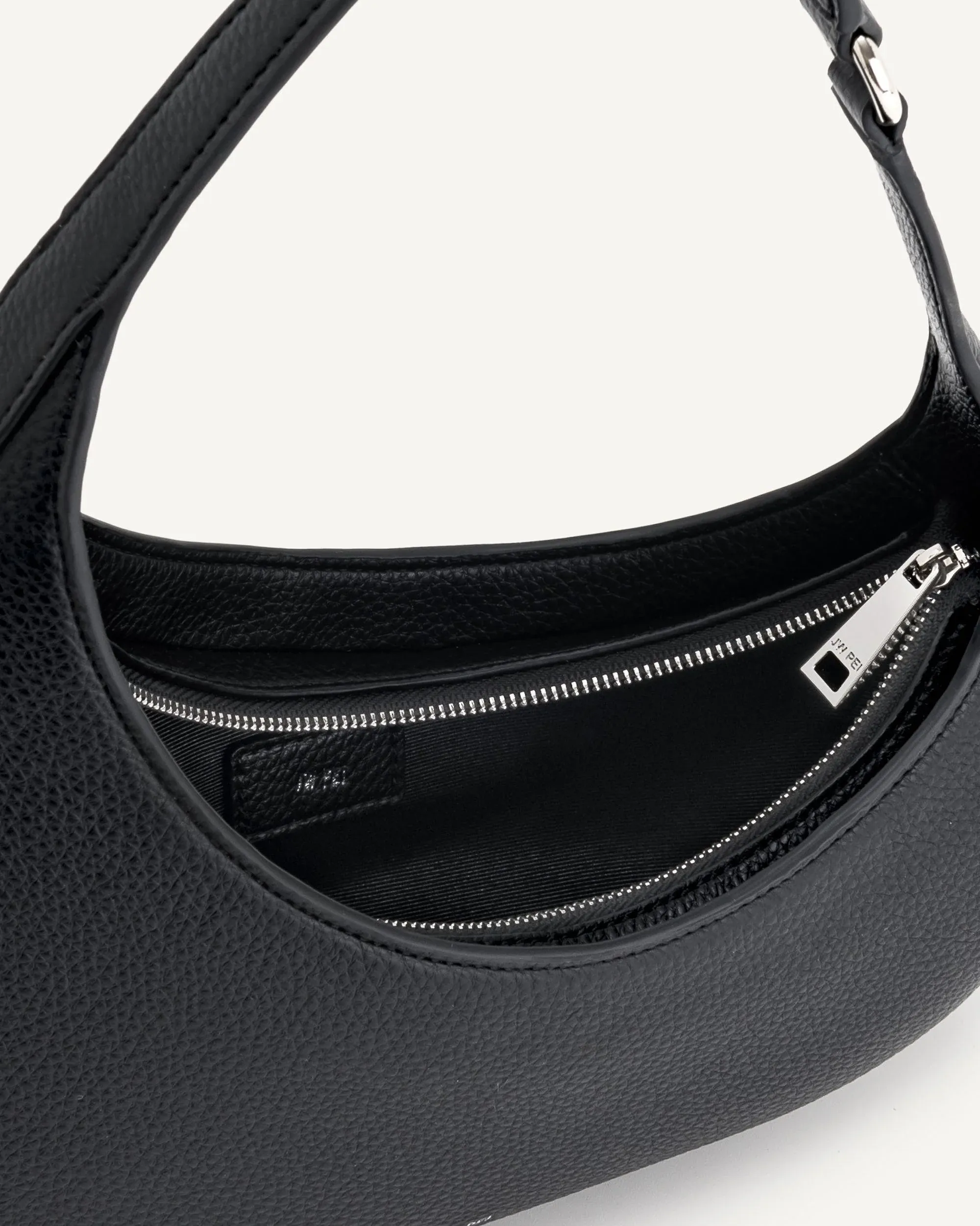 Harlee Shoulder Bag