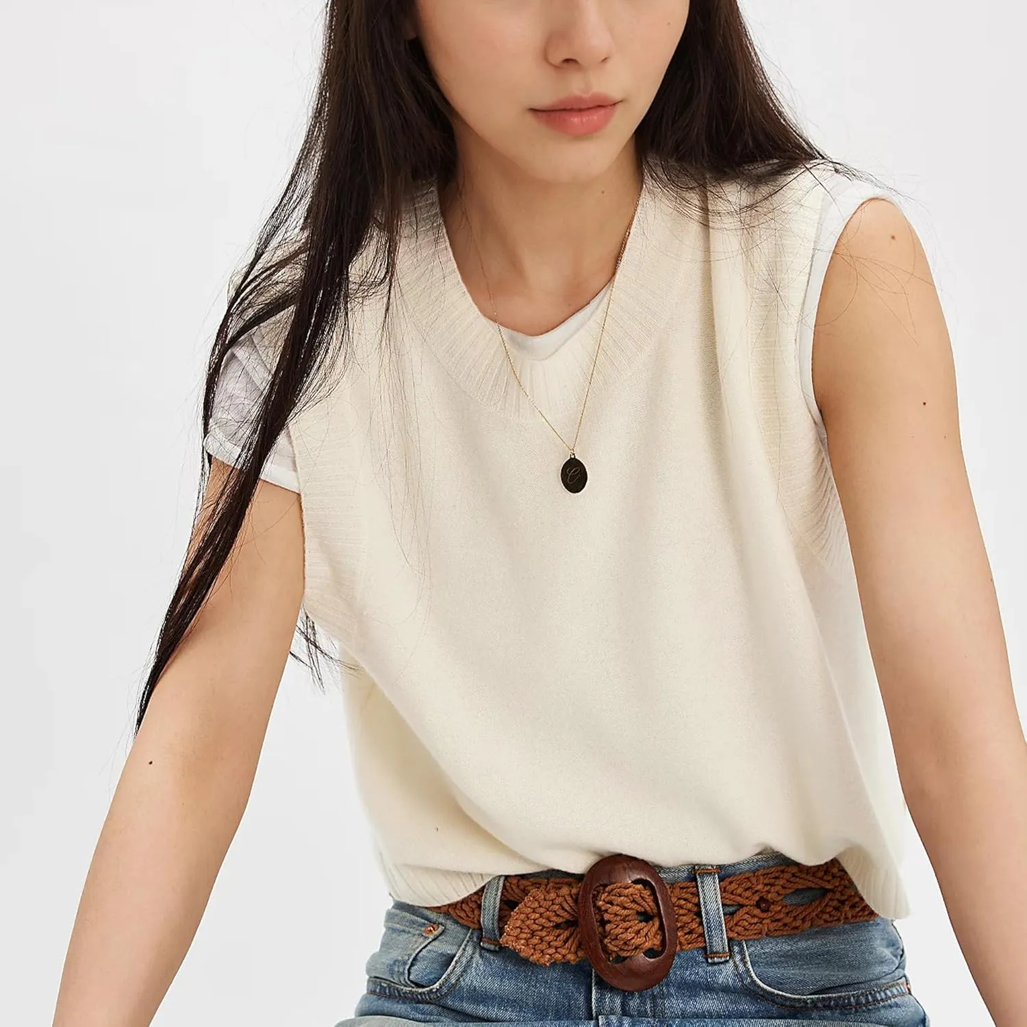 Hixiaohe Sleeveless Sweater Vest for Women Trendy Crewneck Knit Vests Cute Lightweight Pullover Tank Tops Casual Outfits