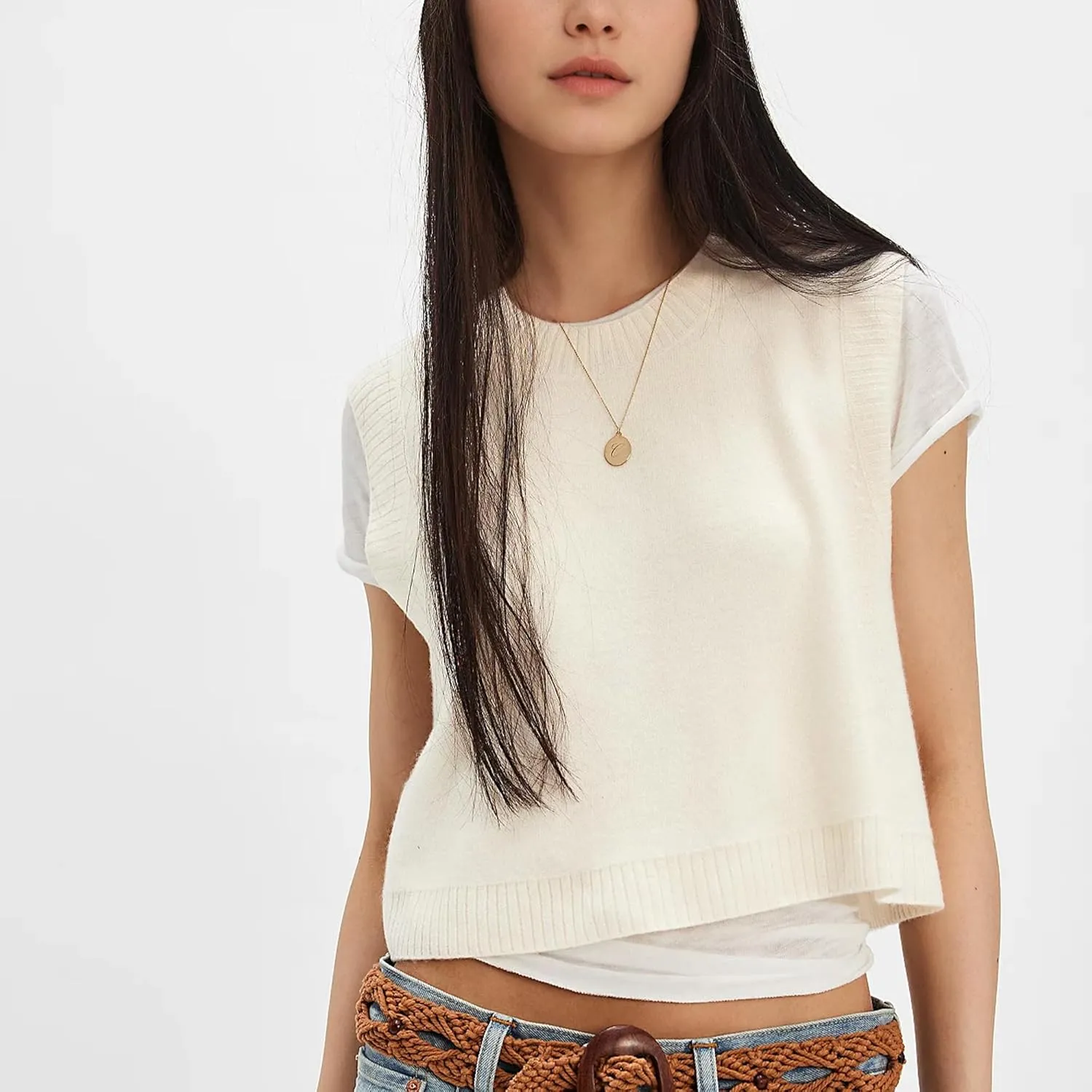 Hixiaohe Sleeveless Sweater Vest for Women Trendy Crewneck Knit Vests Cute Lightweight Pullover Tank Tops Casual Outfits