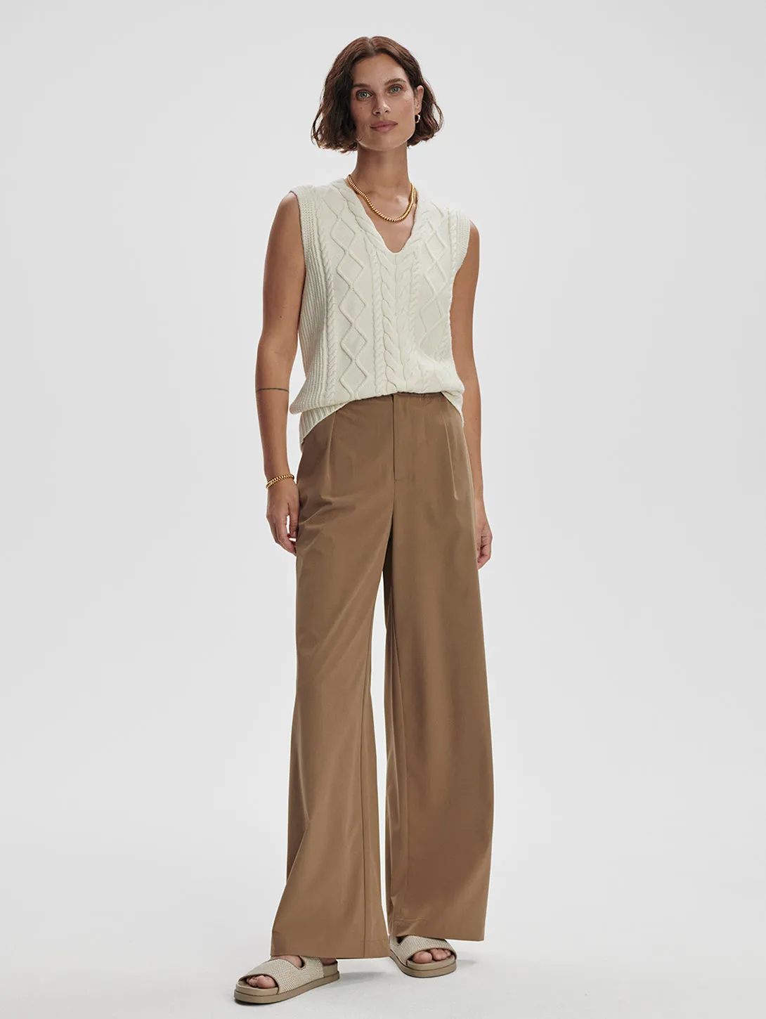 Kay Cable Knit Vest  - Snow White