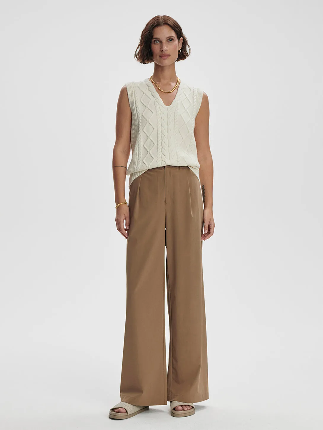 Kay Cable Knit Vest  - Snow White