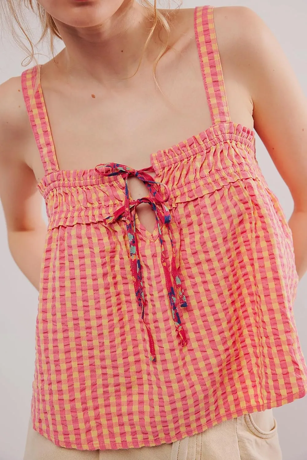 Plaid Cami Top for Women Y2K Tie Front Square Neck Camisole Summer Sleeveless Gingham Cropped Vest Cute Cami Shirt