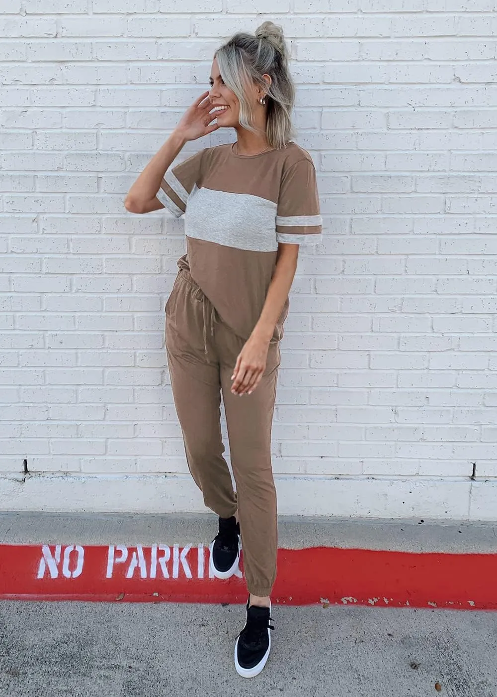PRETTYGARDEN Women's Two Piece Lounge Sets 2025 Spring Summer Jogger Pants Vacation Outfits Travel Airplane Matching Clothes