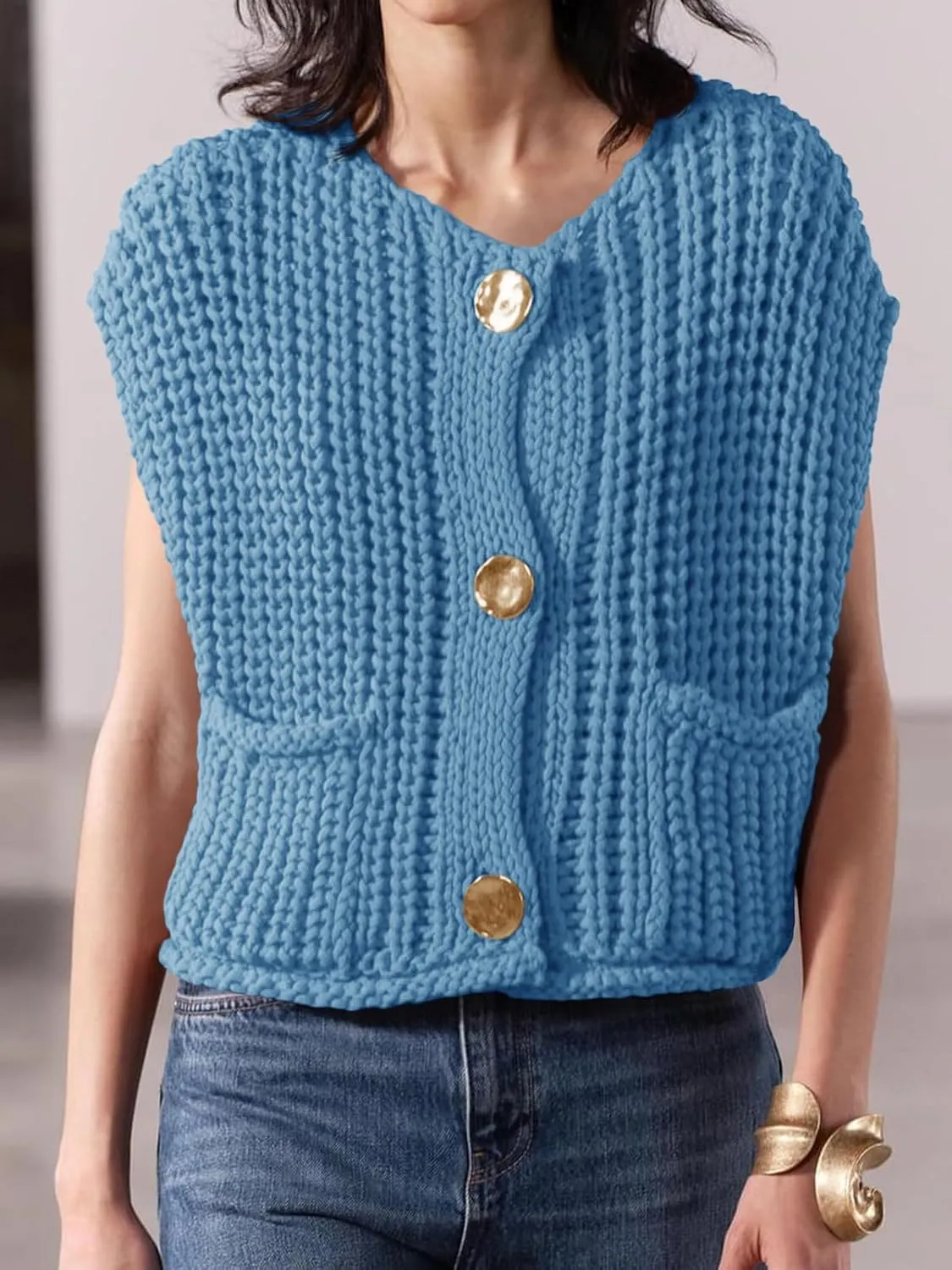 Saodimallsu Womens Sleeveless Cropped Sweater Vest Crochet Chunky Knit Button Down Cardigan Vests Tops with Pockets
