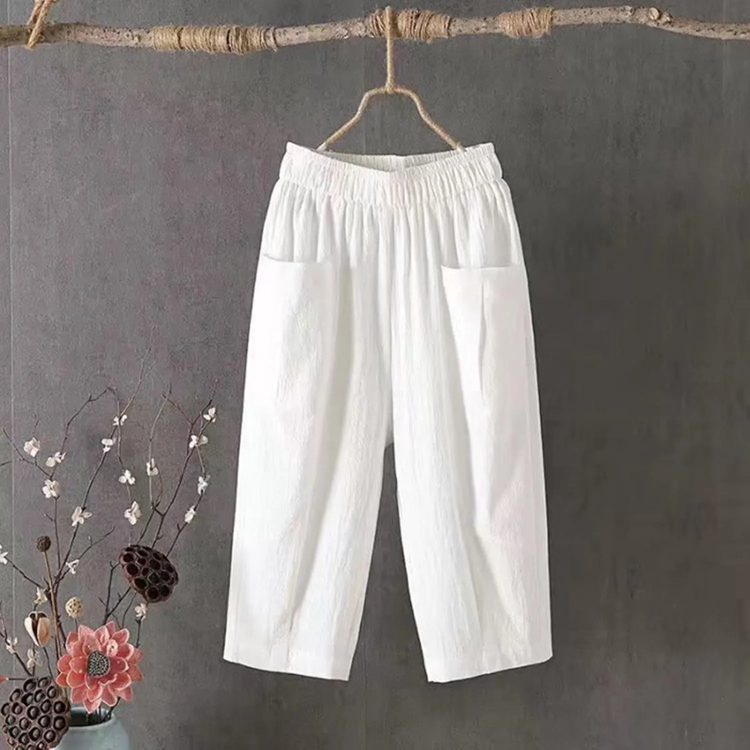 Women Capri Pants Linen Elastic High Waist Tapered Leg with Pockets Causal Loose Fit Summer Beach Lounge Trousers