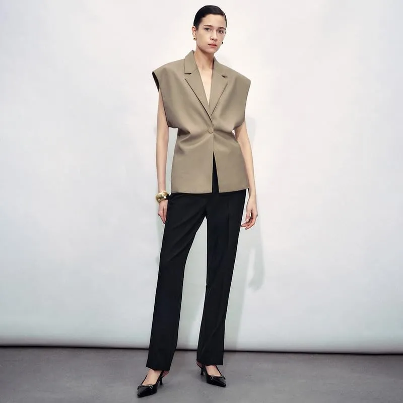 Womens Sleeveless Blazer Vest V Neck Summer Casual Waistcoat Lapel Collar Button Up Tops for Women